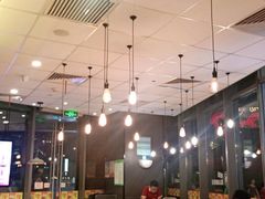 大堂-汉堡王(华润五彩城店)