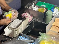-詹爷爷乌节路街头冰淇淋
