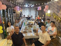 -玩坞轰趴馆·户外团建聚会主题生日派对馆(世豪广场店)