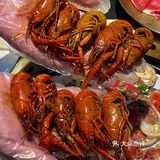 西安钟楼！我真的只会去吃这家烤肉！
