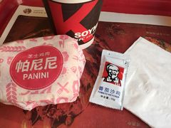 -肯德基(建外SOHO店)