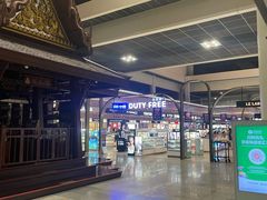 -王权免税店(廊曼机场店)