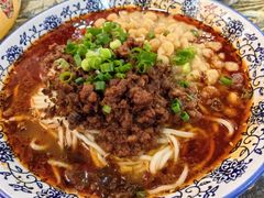 -红娃川菜馆(宝云街店)