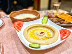胡慕斯酱配饼-BRBR叙利亚餐厅(总店)