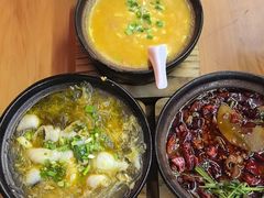 -有红鸡毛店·砂锅菜(抚琴夜市店)