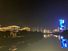 -万绿园