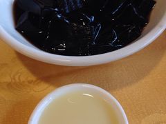 -吉莲利苑海鲜酒家(珠海拱北28年老字号店)