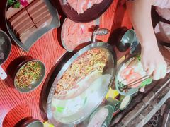 -谭鸭血老火锅(远大购物广场店)