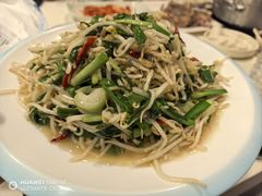 -英子补身汤(海兰路店)