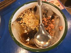 -马路边边串串香形象店(磐石路店)