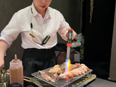 -蟹犇前•帝王蟹雪蟹(陆家嘴店)