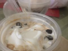 -肯德基(东安路站店)