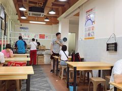 用餐区-没牙伯花生汤店(老药洲店)