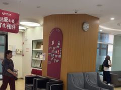 -雅悦齿科(顾村公园店)