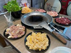 -石记东北风味烤肉店(子固路店)
