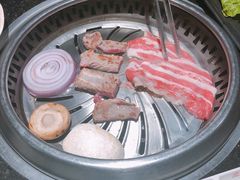 -木槿花韩式炭烤·熟成肉工坊(孙文东路店)