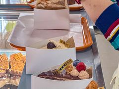 -卷们·现制生日蛋糕·蓝风车动物奶油(金源店)