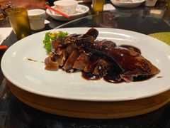 老头儿卤鸭-老头儿油爆虾·知味杭州(爱琴海购物中心)