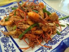 油爆小河虾-邱记私房菜·十八年本地菜