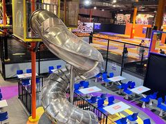 -Tenker Club弹刻极限主题公园 · 蹦床 · 团建 · 生日派对(大关店)
