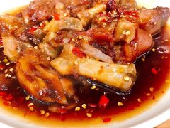 微辣辛辣猪蹄-贤花饭店(城阳店)