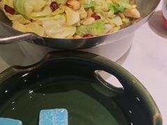 -费大厨辣椒炒肉(高铁吾悦广场店)