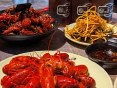 -巴厘龙虾·榜首油焖大虾(音乐学院·沿江酒馆店)