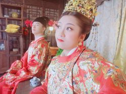 点击看大图 -盘子女人坊古装写真摄影(南京总店)