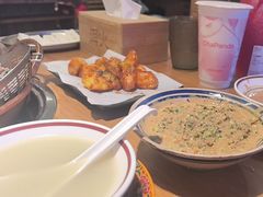 -洱火云南酸菜牛肉火锅(石景山当代商城店)