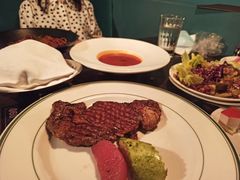 -食间牛排(重庆路万达店)