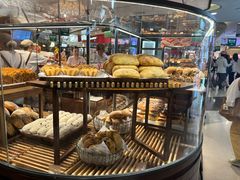 -CARINO BAKERY&CAFE(人广来福士店)