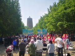-玲珑塔公园
