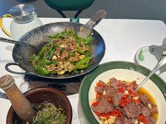 -费大厨辣椒炒肉(黄兴中心广场店)