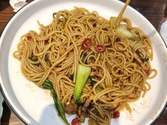 -民间瓦缸煨汤館(嵩山路店)