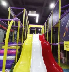 -蹦贝运动中心·蹦床·攀岩·闯关(龙岗店)