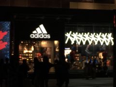 -adidas(正佳广场店)
