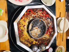 -锅首鲜品火锅(鸳鸯店)