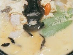 -东来菜馆•手抓海鲜家常菜•海鲜锅贴(鸽子窝店)