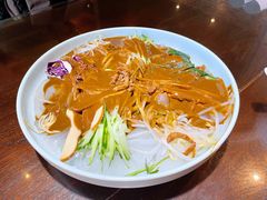 大拉皮-黑土印象菜馆(三元桥店)