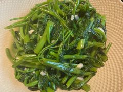 -壹湖两岸·鱼鲜山里菜(东江湖店)