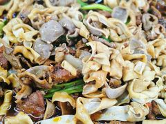 -一品红烧鸭特色川菜(三岔湖店)