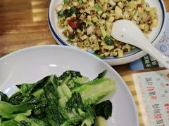 -老唐三下锅 ·张家界地标美食(溪布街店)