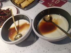 焦糖豆花-江湖小牛·水煮牛排火锅(欧亚新生活购物广场店)