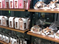 -Laderach 莱德拉(上海环贸iapm店)