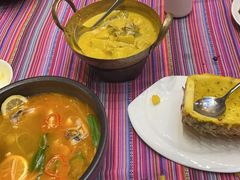 -香巴拉云南餐厅(华莱坞店)