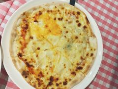 四种芝士披萨-VITELLO意大利料理(崂山路店)