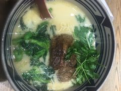 -二扁私房面馆(崂山路店)