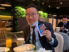 -上海星瀚奔驰4S店(红柳路店)