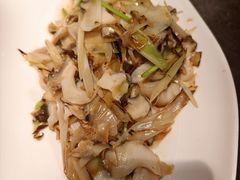 -五谷丰登农家院·地道胶东菜·海鲜烧烤(威海店)