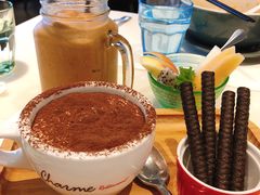 -港丽餐厅(高德置地店)